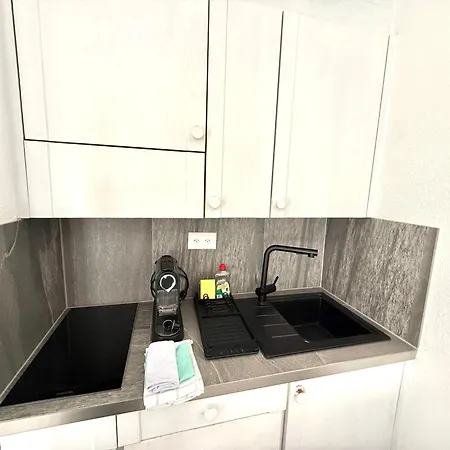 Im Zentrum- Schwimmbad Und 400m Von Skiliften Entfernt By Interhome Apartman St. Moritz