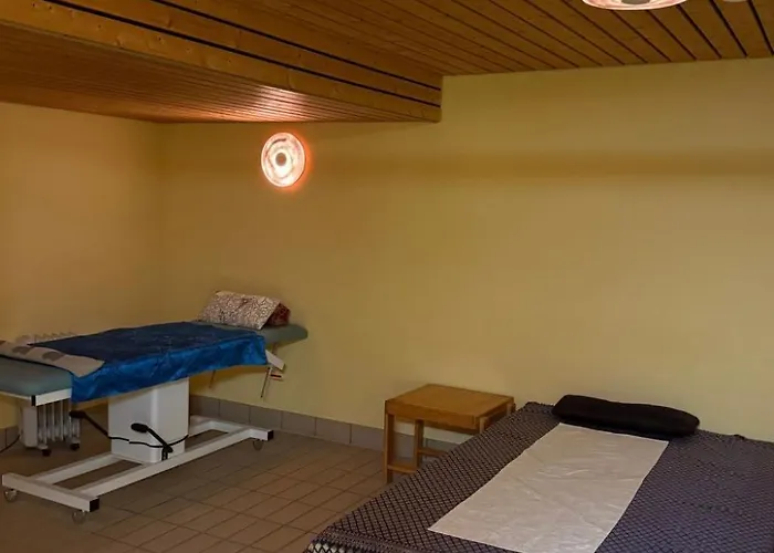 Apartman Im Zentrum- Schwimmbad Und 400m Von Skiliften Entfernt By Interhome St. Moritz