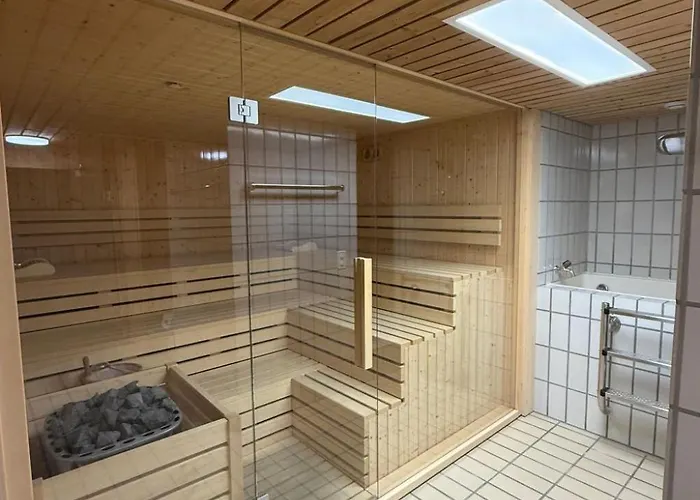 Im Zentrum- Schwimmbad Und 400m Von Skiliften Entfernt By Interhome St. Moritz